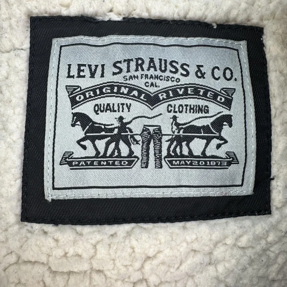 Levis Jacket Mens Large Black‎ Sherpa Lined Parka Faux Fur Hood Quilted Coat